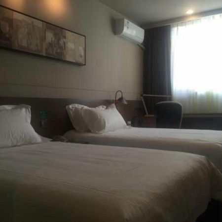 Magnotel Hotel Shanghai Railway Station Magnolia Plaza Exterior photo