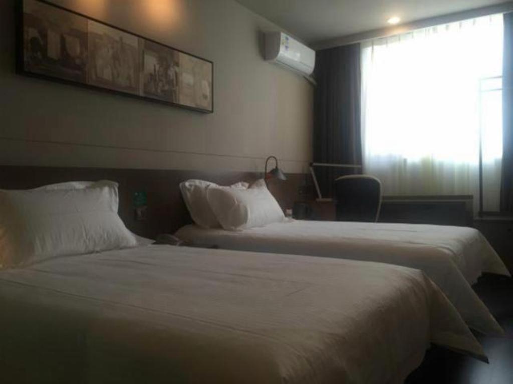 Magnotel Hotel Shanghai Railway Station Magnolia Plaza Exterior photo