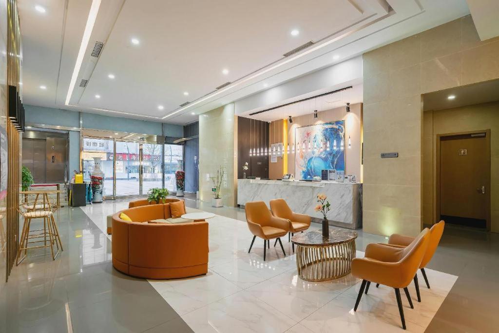 Magnotel Hotel Shanghai Railway Station Magnolia Plaza Exterior photo